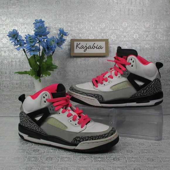 AIR JORDAN Brooklyn Tennis Shoes Size Youth 7 - Picture 1 of 8